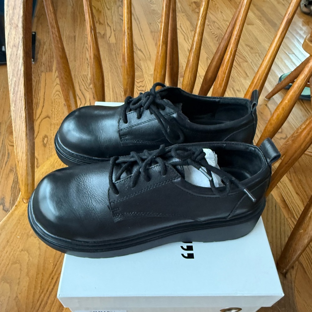 UNIF Fax Shoe - Picture 5 of 7